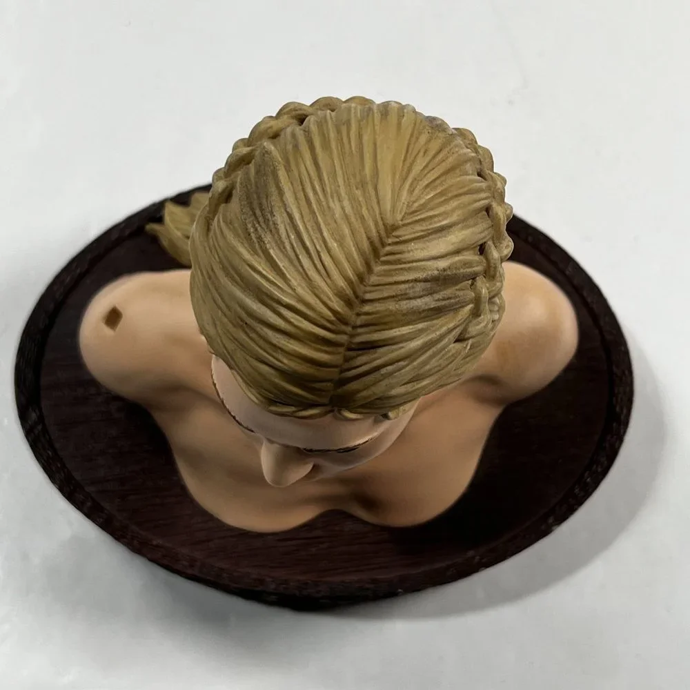 Gentle Giant Game Of Thrones Daenerys Bust 458/2000 Figure Statue Emilia Clarke